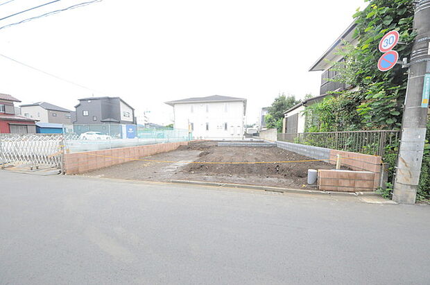 五感で感じる、現地でしかわからない事も沢山ございます。周辺環境なども一緒にご案内いたしますのでお気軽にお問合せください。 