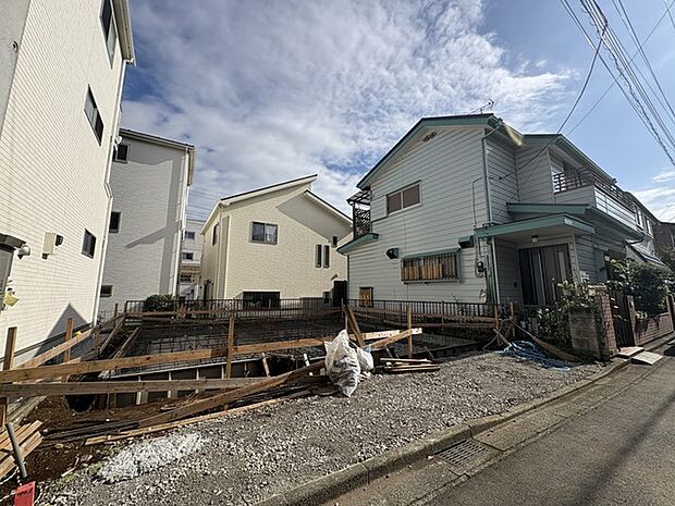 12月完成予定