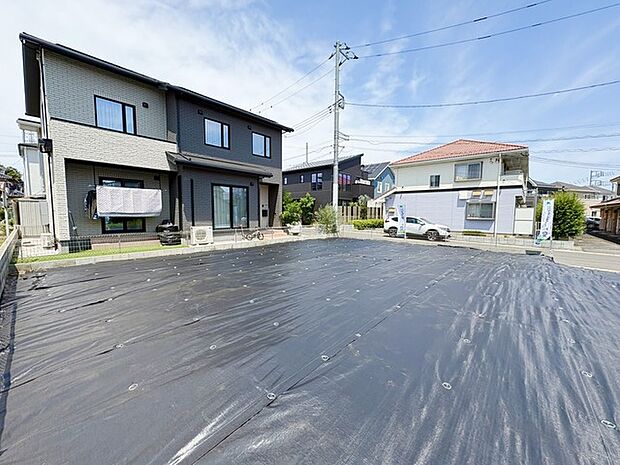 車通りも少なく、お子様のいるご家庭は安心してお住まい頂ける住環境です。