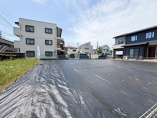周辺は閑静な住宅街なので落ち着いて暮らせます。