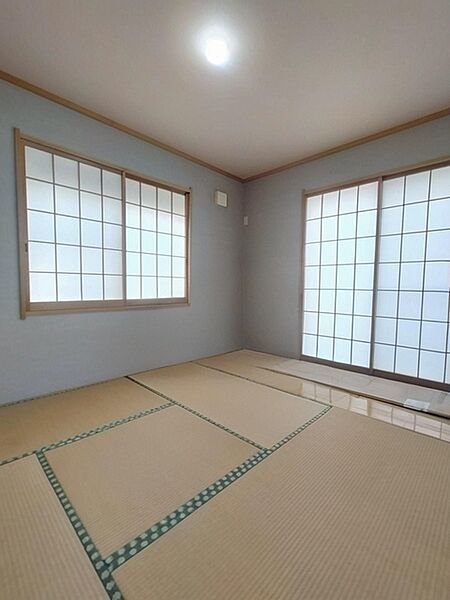 和室があるとやはりどこか心落ち着いてしまいます。客間としてもちょうど良い。