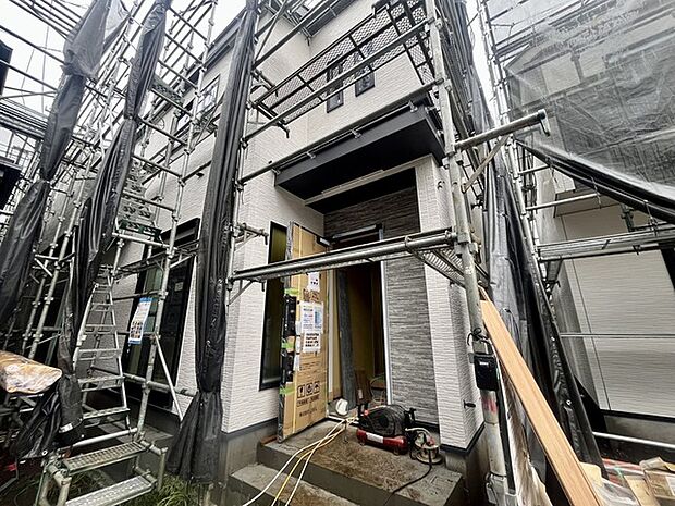 お客様をお迎えする玄関、お家の出入りもスムーズに行えます。