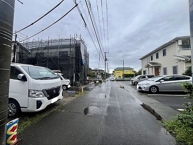 五感で感じる、現地でしかわからない事も沢山ございます。周辺環境なども一緒にご案内いたしますのでお気軽にお問合せください。
