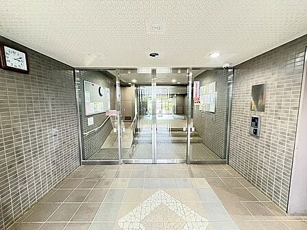 メインエントランス