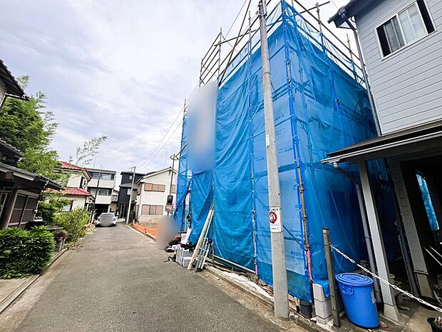 商業施設が徒歩圏内に充実、日々のお買い物も安心な環境です。