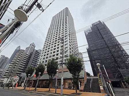 五感で感じる、現地でしかわからない事も沢山ございます。周辺環境なども一緒にご案内いたしますのでお気軽にお問合せください。