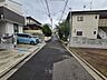 外観：戸建てが立ち並ぶ静かな住宅街。四季折々の移り変わりを感じながら自然と楽しみ、暮らす、そんな毎日を日々の中で感じられる住環境 