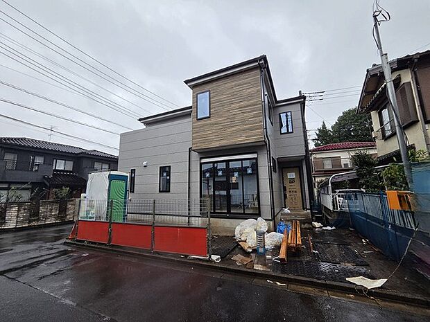 五感で感じる、現地でしかわからない事も沢山ございます。周辺環境なども一緒にご案内いたしますのでお気軽にお問合せください。