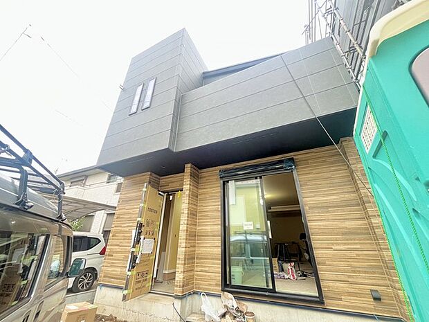 五感で感じる、現地でしかわからない事も沢山ございます。周辺環境なども一緒にご案内いたしますのでお気軽にお問合せください。 