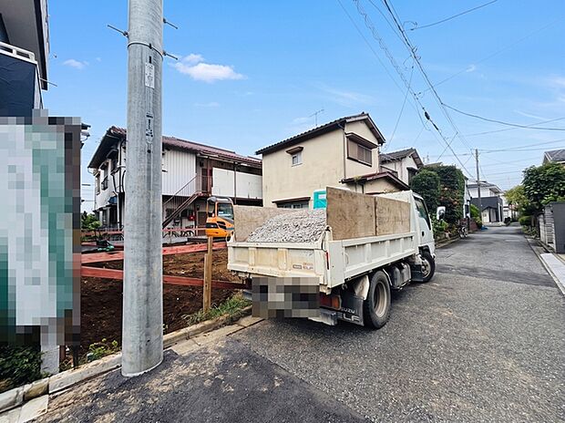 商業施設が徒歩圏内に充実、日々のお買い物も安心な環境です。