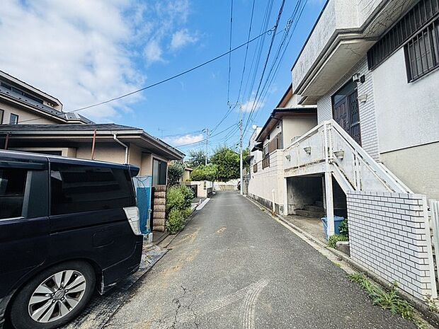 商業施設が徒歩圏内に充実、日々のお買い物も安心な環境です。 
