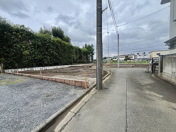 五感で感じる、現地でしかわからない事も沢山ございます。周辺環境なども一緒にご案内いたしますのでお気軽にお問合せください。