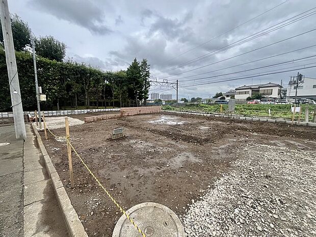 五感で感じる、現地でしかわからない事も沢山ございます。周辺環境なども一緒にご案内いたしますのでお気軽にお問合せください。