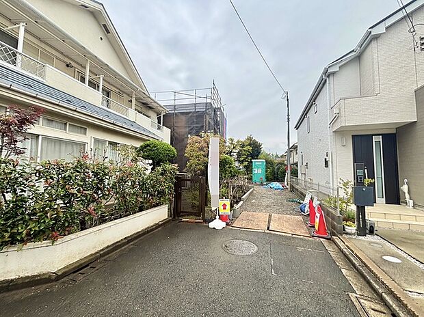 10月完成予定です。