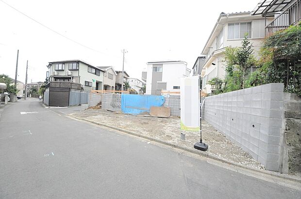 バルコニーは雨の日も安心なインナーバルコニー。