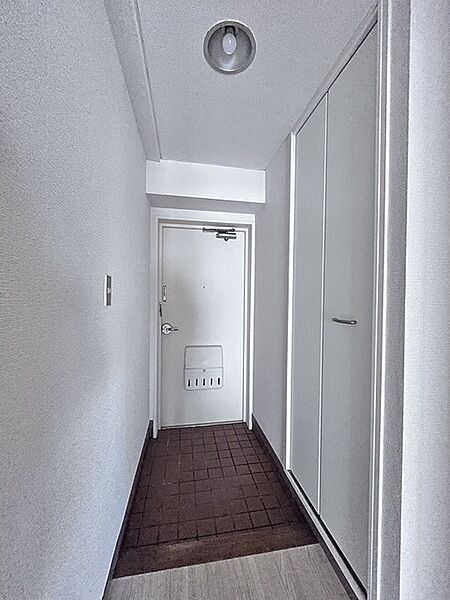 お客様をお迎えする玄関、お家の出入りもスムーズに行えます。