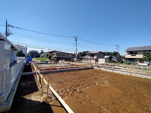 五感で感じる、現地でしかわからない事も沢山ございます。周辺環境なども一緒にご案内いたしますのでお気軽にお問合せください。
