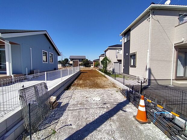 五感で感じる、現地でしかわからない事も沢山ございます。周辺環境なども一緒にご案内いたしますのでお気軽にお問合せください。