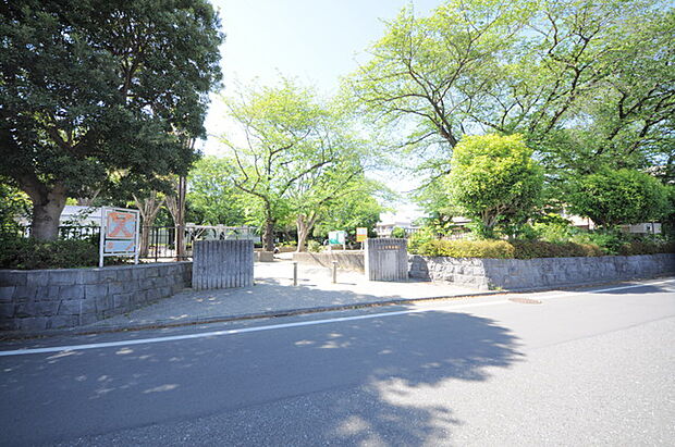 長者久保公園(所沢市)(190m)