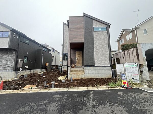 お客様をお迎えする玄関、お家の出入りもスムーズに行えます。