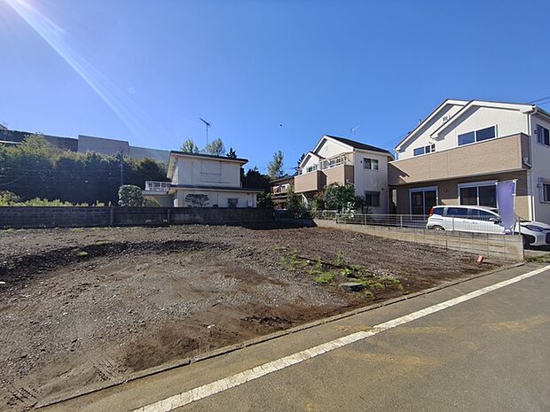 五感で感じる、現地でしかわからない事も沢山ございます。周辺環境なども一緒にご案内いたしますのでお気軽にお問合せください。