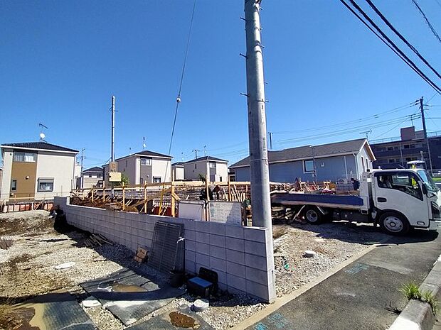 五感で感じる、現地でしかわからない事も沢山ございます。周辺環境なども一緒にご案内いたしますのでお気軽にお問合せください。 
