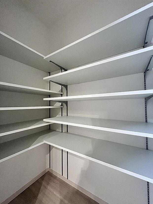 収納豊富なお家です。