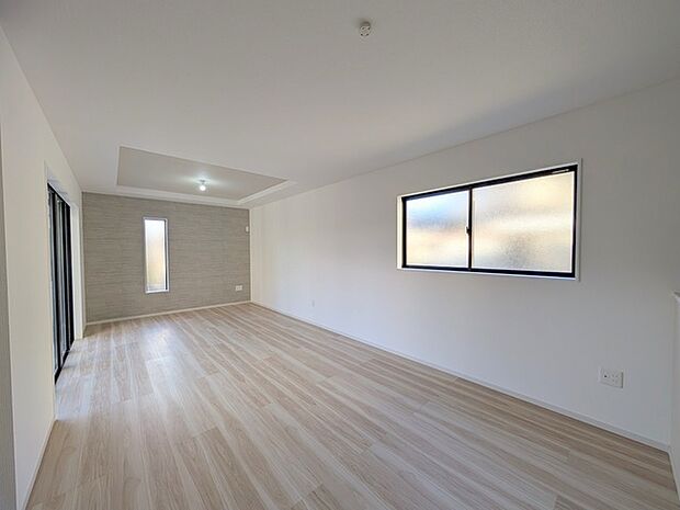 リビングは家具の配置も思いのまま。自由度が高い設計です。