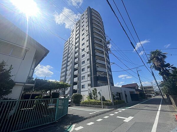 apartment 埼玉県熊谷市榎町
地図を見る
