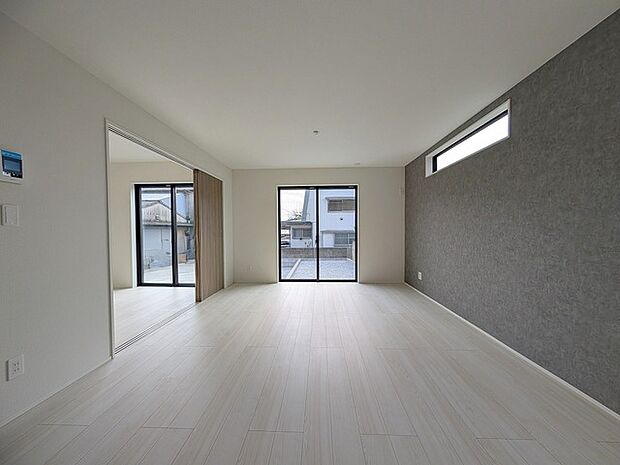 開放的なこの空間がお客様をお出迎えします。 