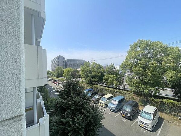 apartment 埼玉県久喜市桜田３丁目
地図を見る