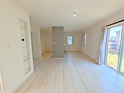 坂戸市鶴舞3丁目 4LDKのリビング/ダイニング