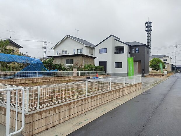 当分譲地はこちらの一棟のみの現場となります。ご覧になれますので、お気軽にお問い合わせください。