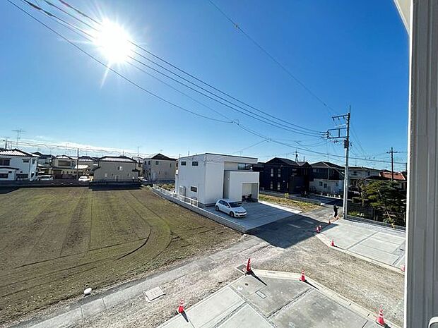 閑静な住宅地で、小さなお子様がいるご家族にも安心。