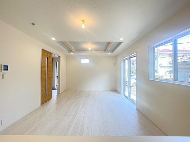 快適性とゆとりをデザインしたリビングは、広々した16.75帖。 