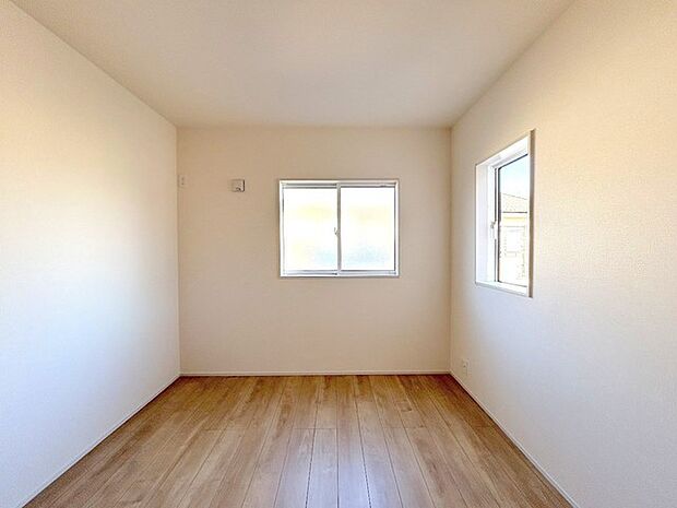 子供部屋には丁度良い洋室。。 