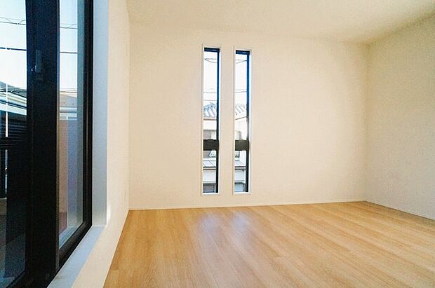 完成済み、実物をじっくりチェックできます。 