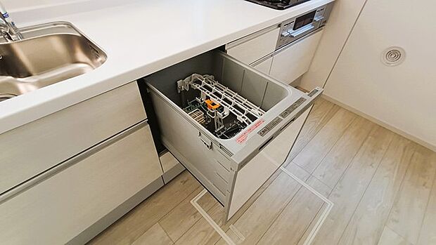 食器洗乾燥機付き、忙しい生活をサポートします。 