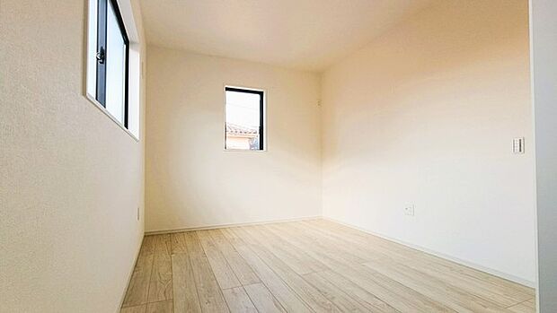 完成済み、実物をじっくりチェックできます。 