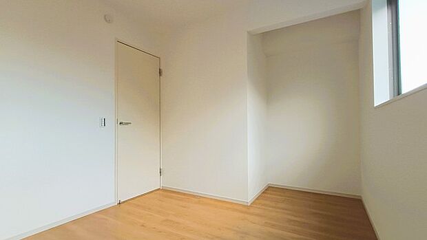 この部屋だれの部屋にしようかな、なんて会話を現地で楽しんでください。