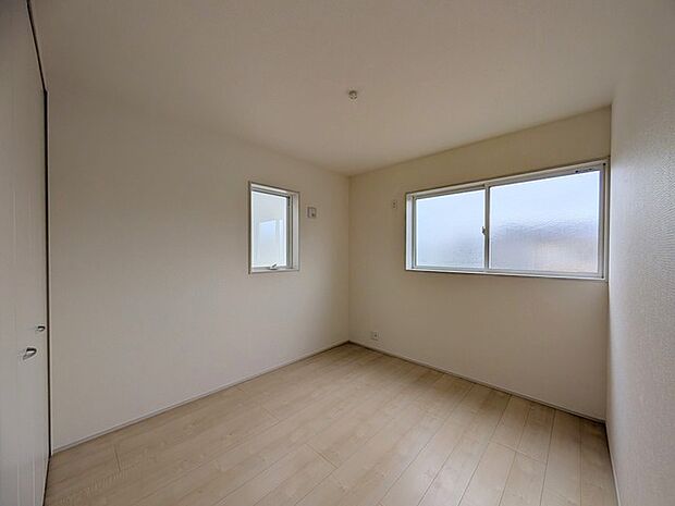 この部屋だれの部屋にしようかな、なんて会話を現地で楽しんでください。 