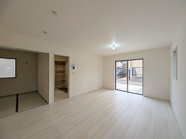 リビング空間にこだわりたい方に、見ていただきたい住宅です。