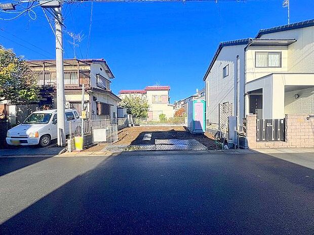 基礎から完成済みの住まいまで、各工程をご確認いただけます。 