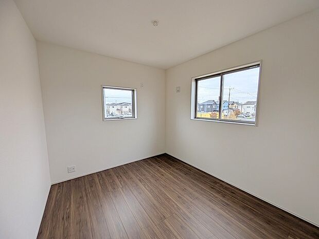 子供部屋には丁度良い洋室。 