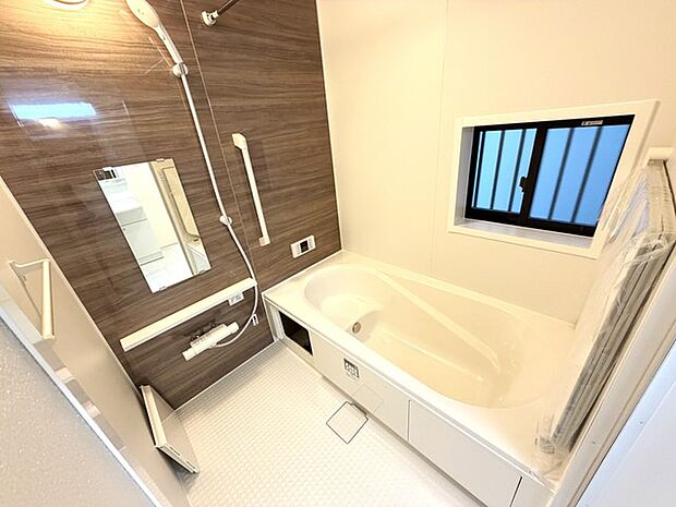 1坪広さを設けた浴室でゆったりバスタイム。