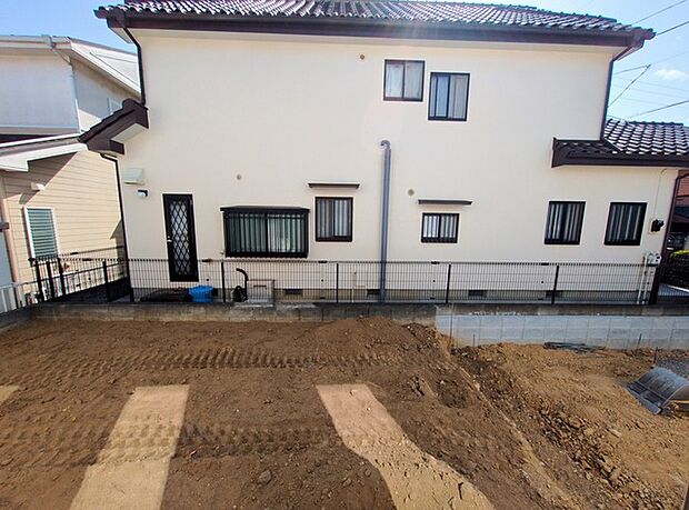 お子様が駆け回れるお庭。想像するだけでワクワクしますね。