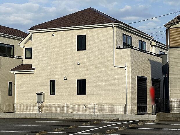 ウェブや資料からでは得られないヒントがたくさん見つかる完成物件です。 