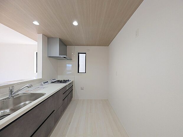 お料理を効率的に、楽しく。あったらいいなをかなえてくれるシステムキッチン。