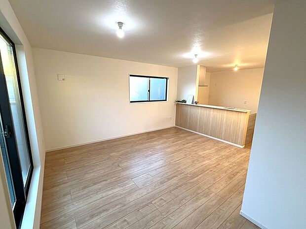 快適性とゆとりをデザインしたリビングは、広々した16.2帖。