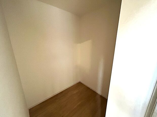 ウォークインクローゼットのある住まいで収納上手な生活。